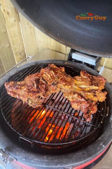 Charring lamb raan