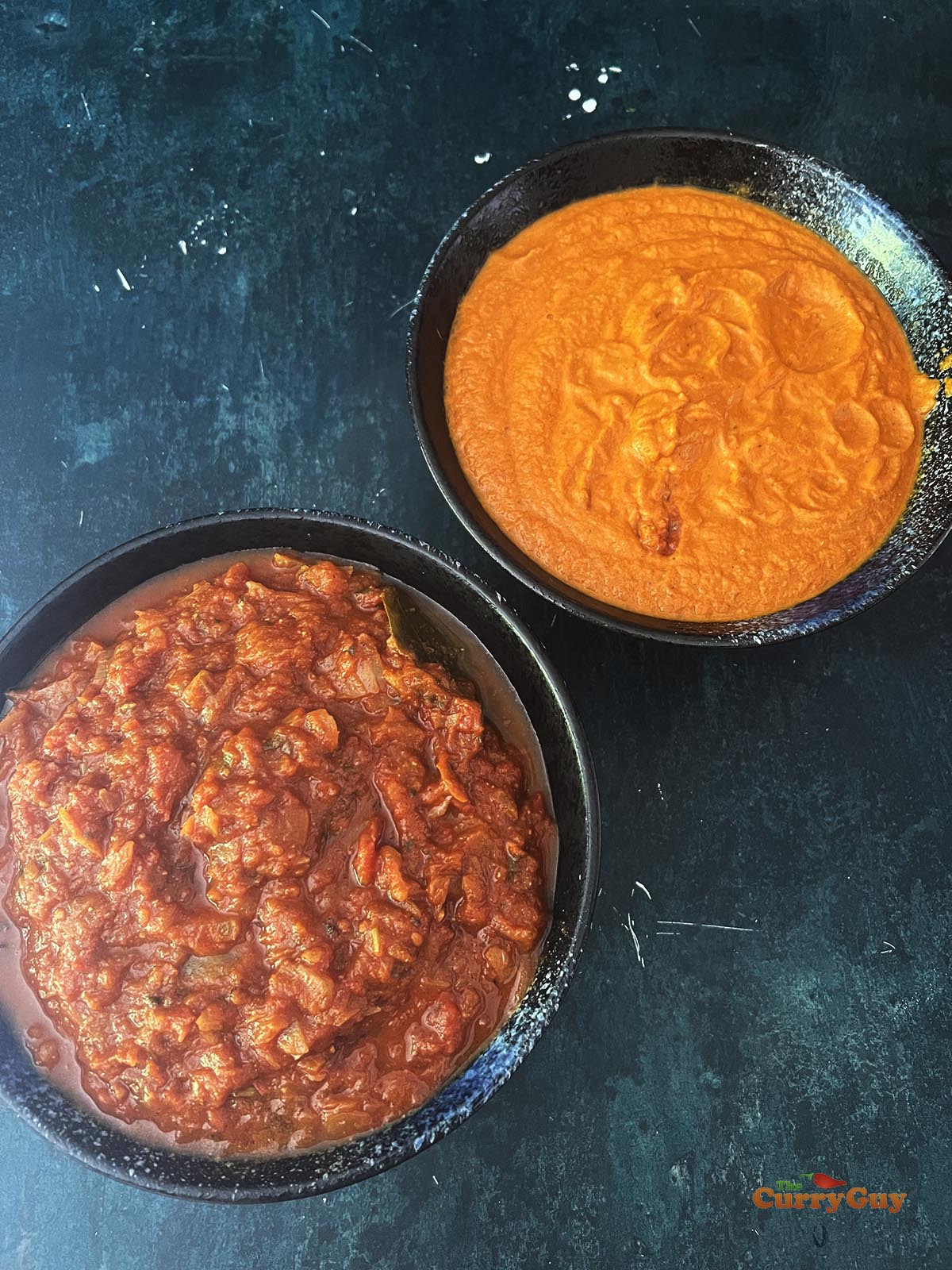 Indian Hotel style curry gravy, blended and unblended versions