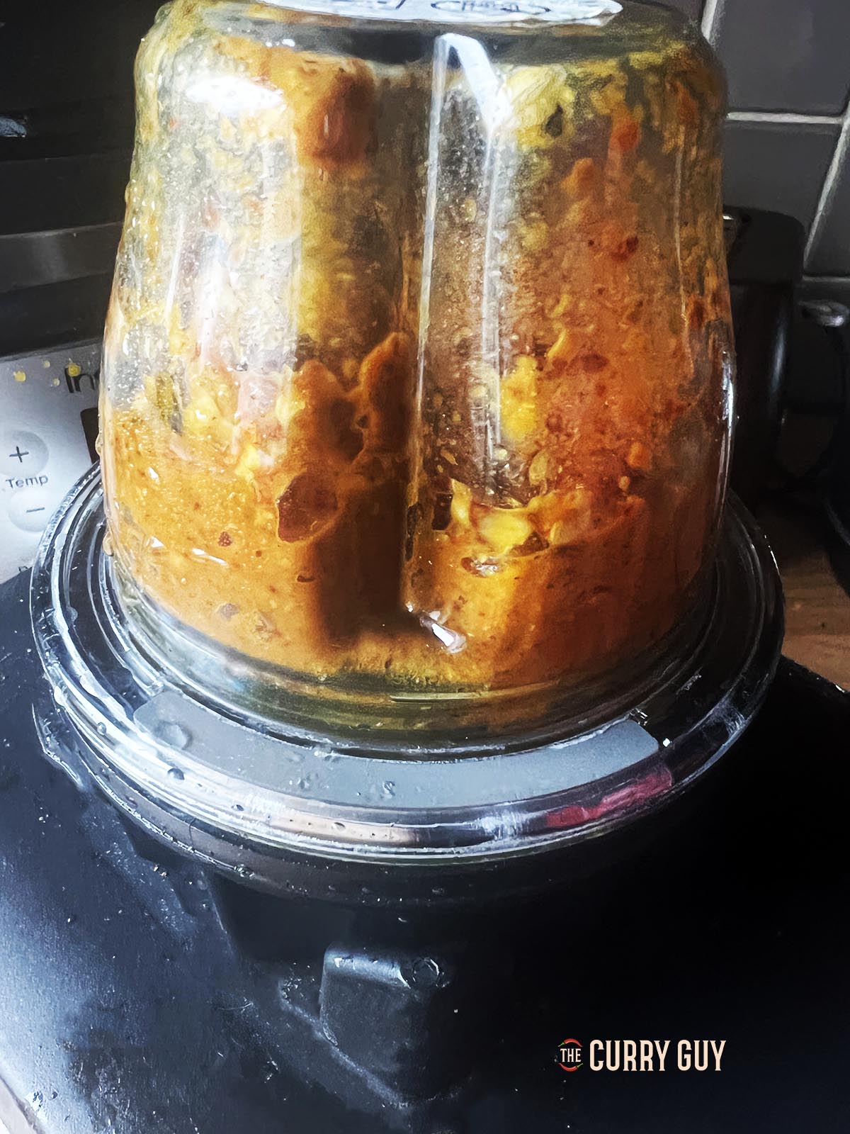 Blending the spice paste for the curry.