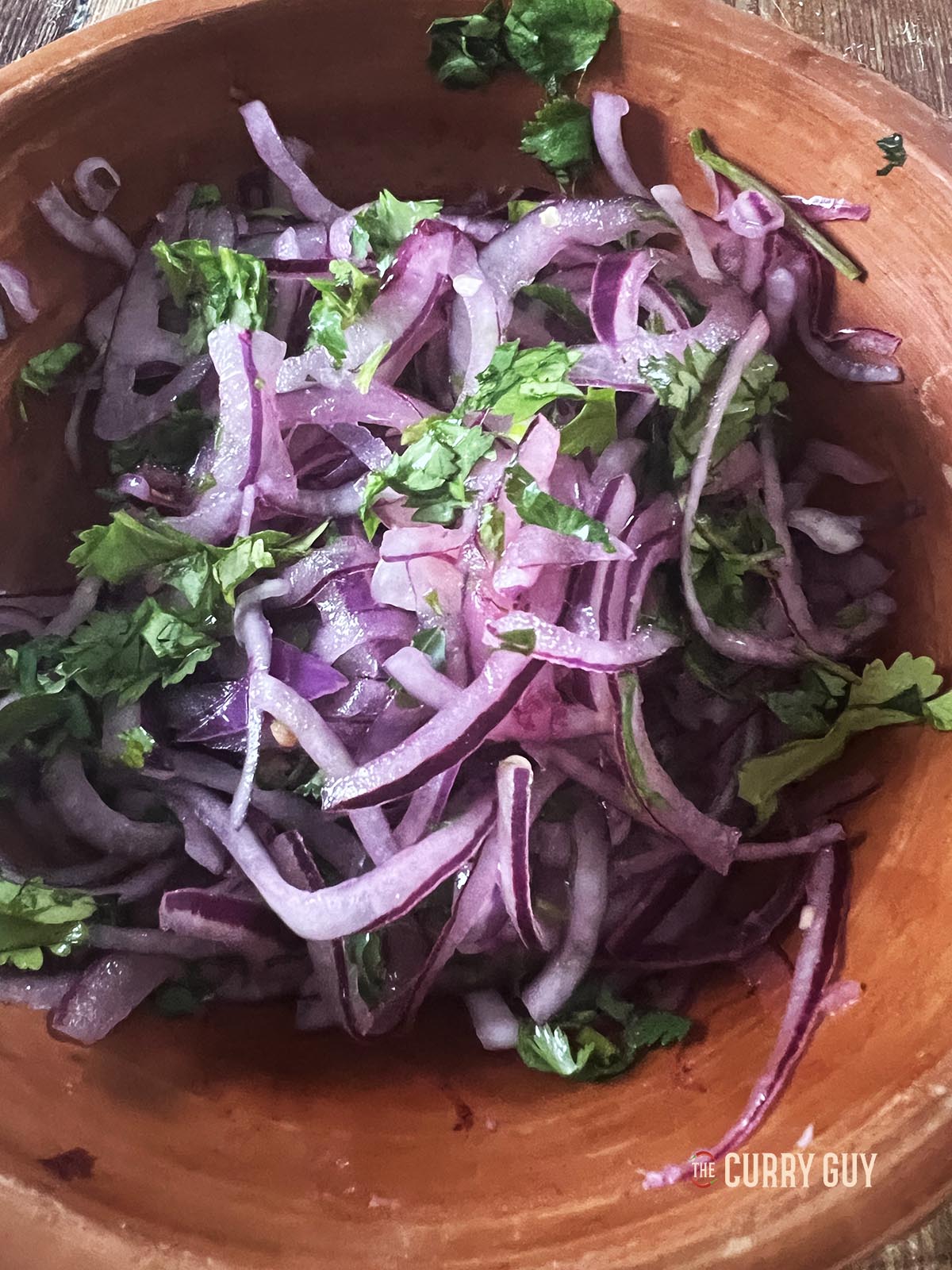 The onion pickle after 30 minutes in the fridge.