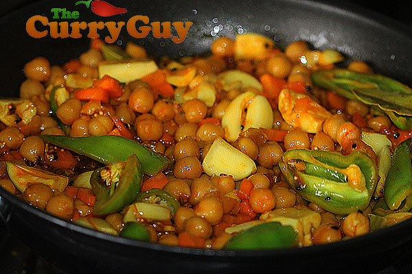 Making chickpea pickle.