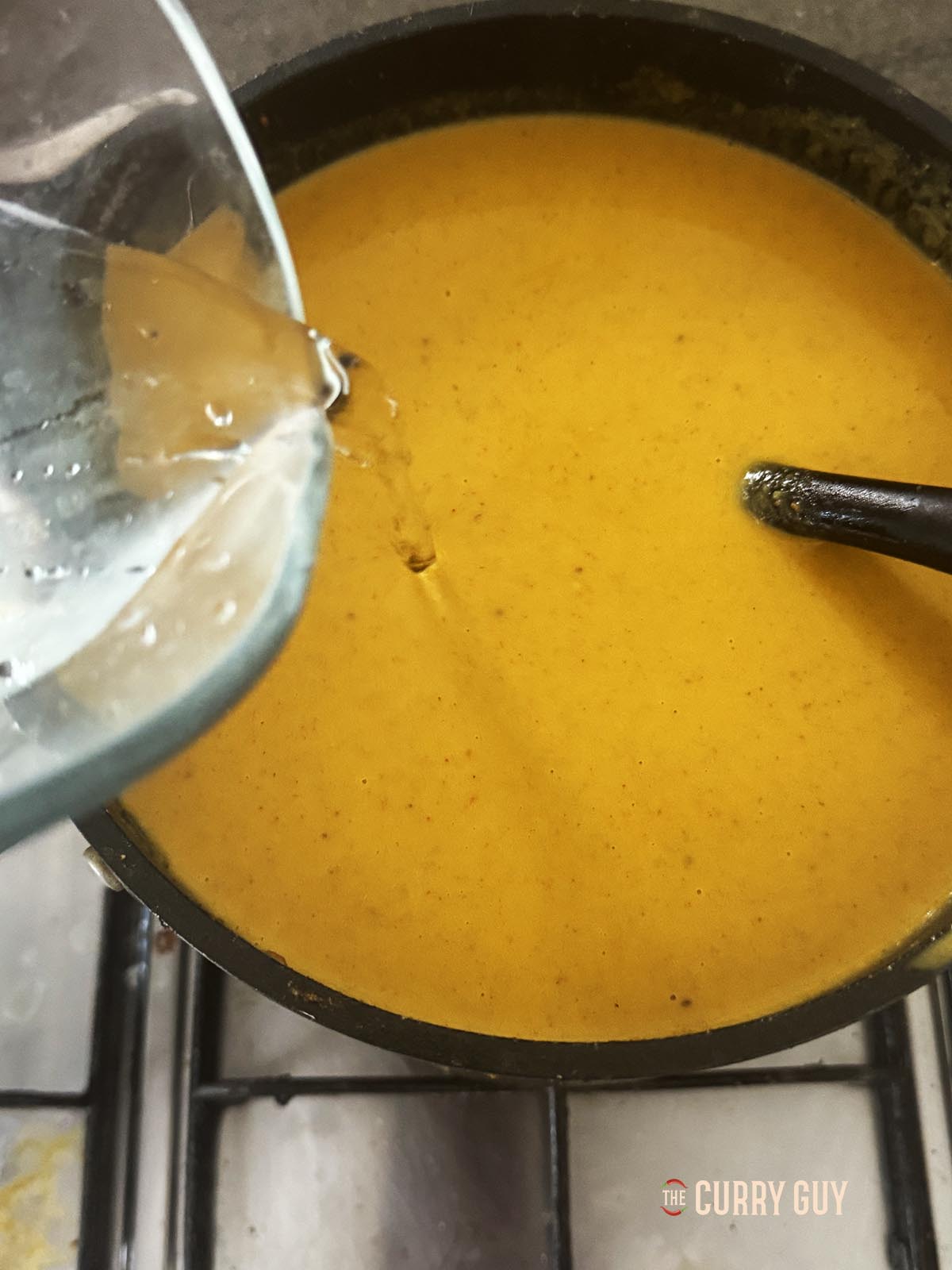 Thinning the sauce with water
