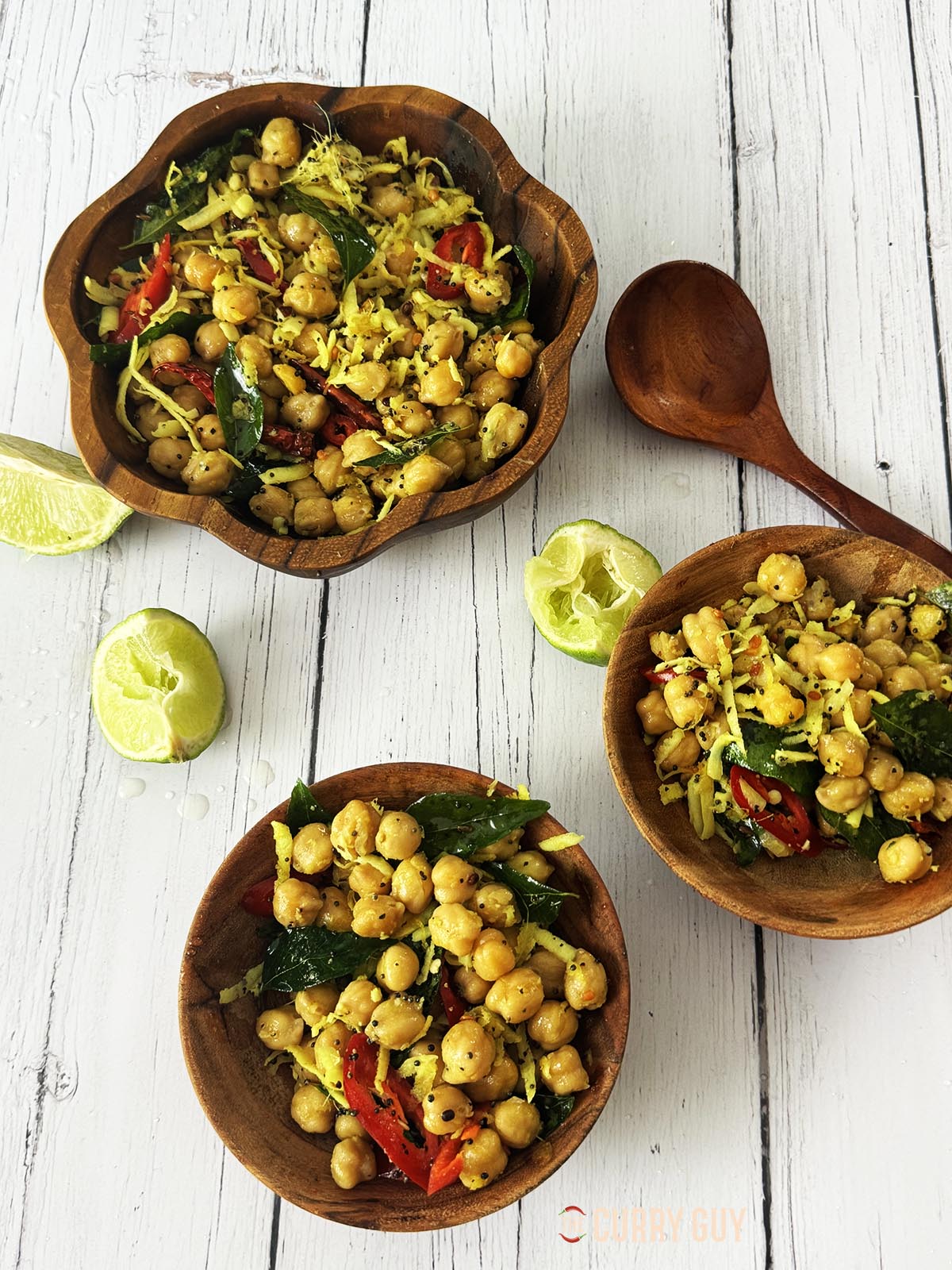 Sundal in wooden bowls ready to serve.