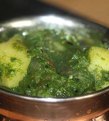 saag aloo