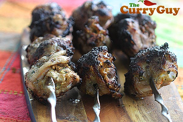 Making tandoori chicken