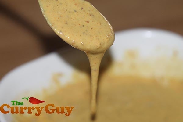 Making prawn butterfly