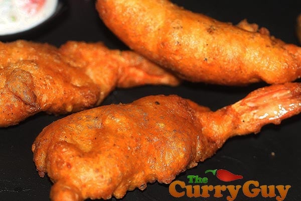 Making prawn butterfly