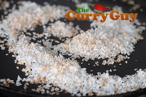 Making Jaffna crab curry