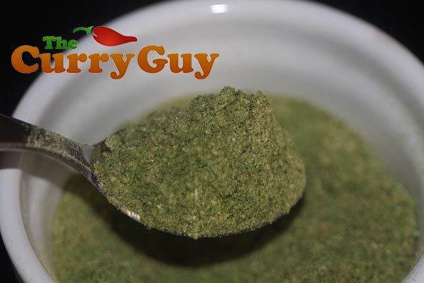 Making chilli powder