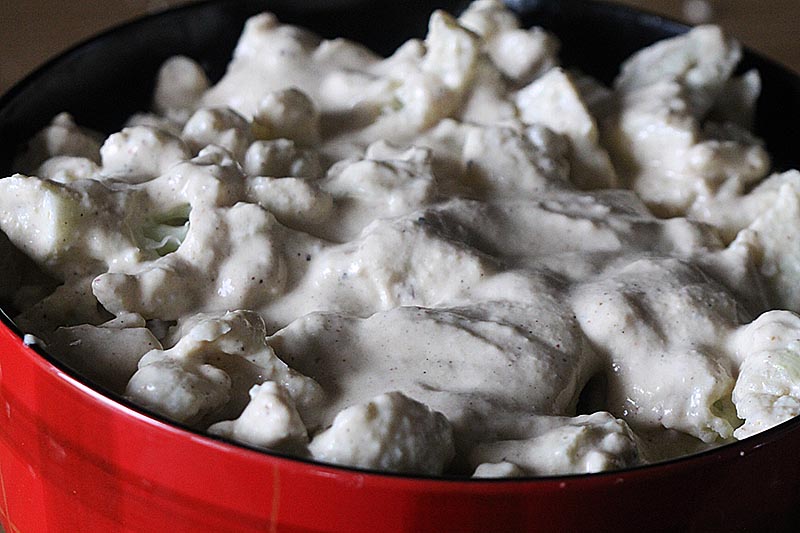Making cauliflower gratin