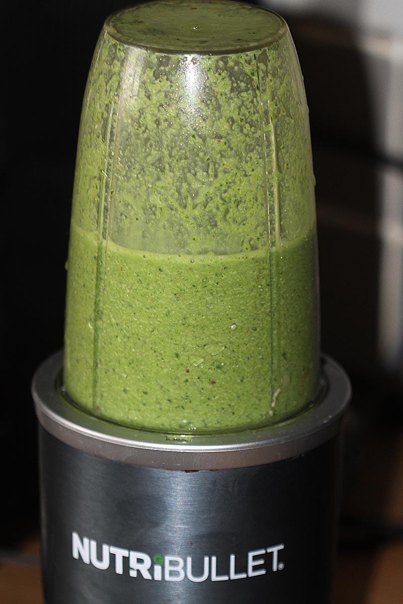 Spinach, Apple & Turmeric Lassi