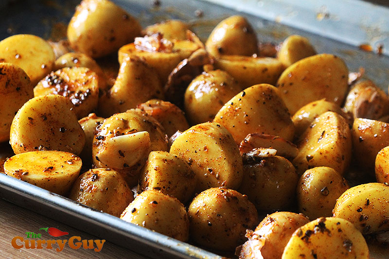 Making roast Gem new potatoes