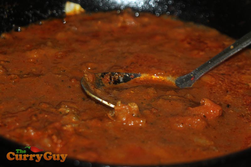 Making Indian restaurant style chicken chaat
