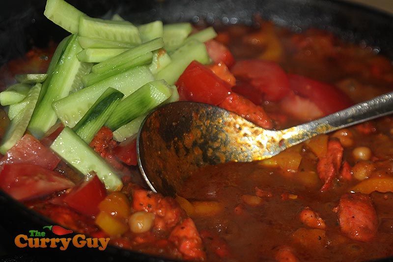Making Indian restaurant style chicken chaat