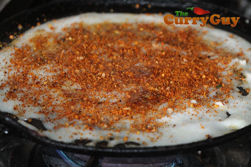 Making gunpowder dosas