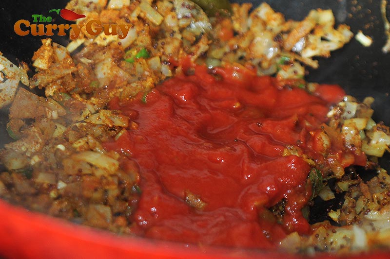 Making chicken dosas