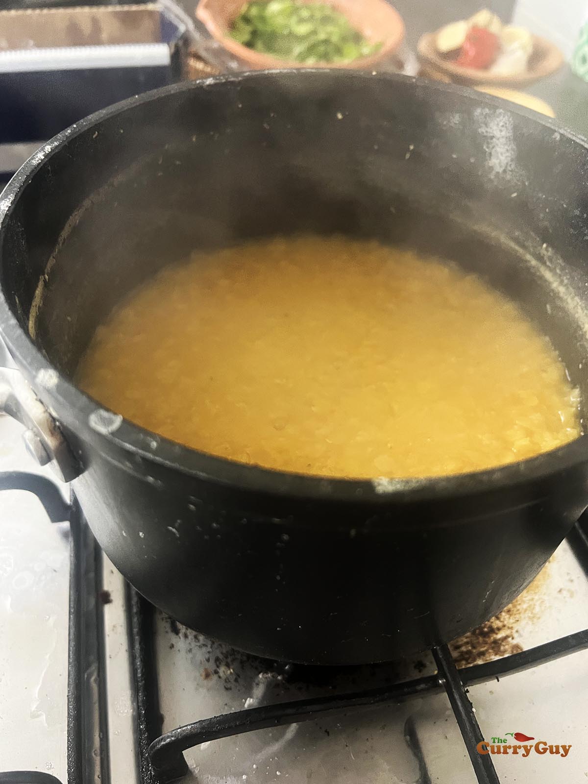 Simmering the lentils