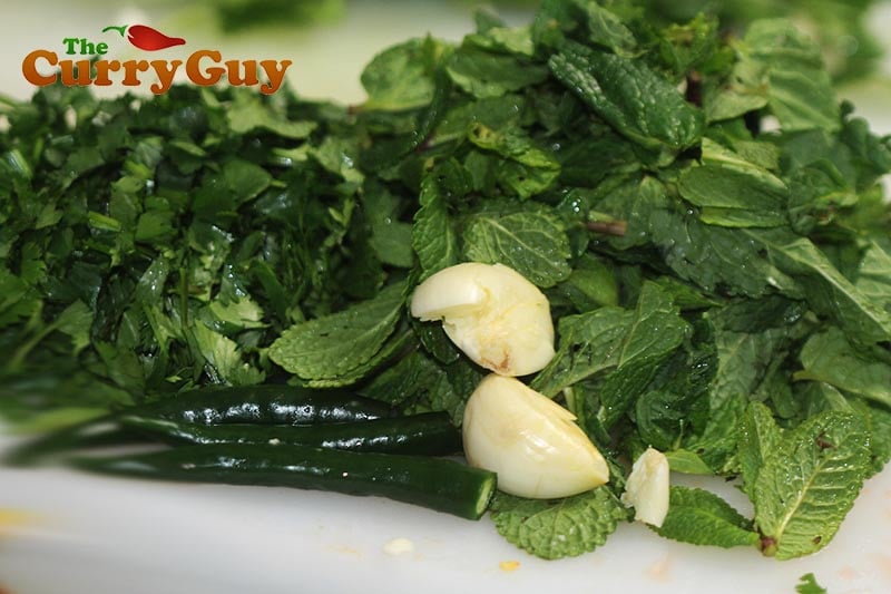 Coriander and mint chutney
