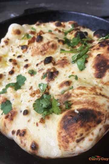 Garlic naan