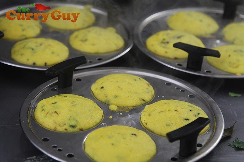Making Kanchipuram Idlis