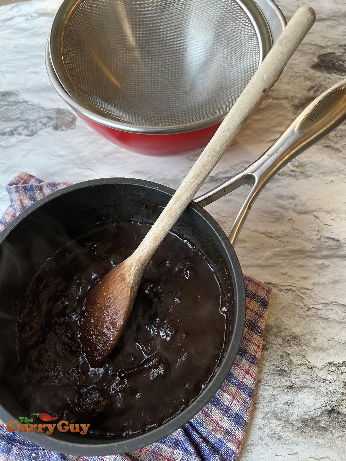 Cooling tamarind concentrate