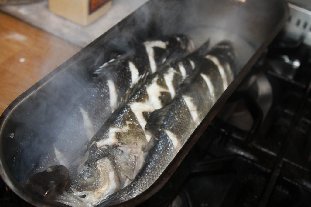 Thai steamed sea bass with lime and garlic sauce