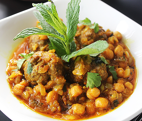 Lamb Kofta Curry With Chickpeas