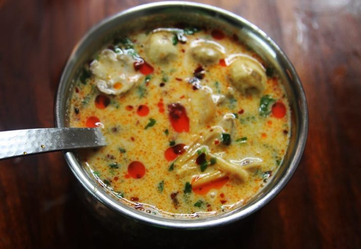 Thai tom ka gai soup