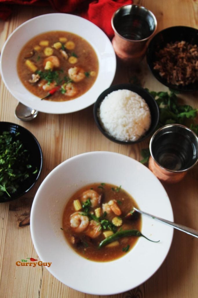 Thai prawn and pork soup