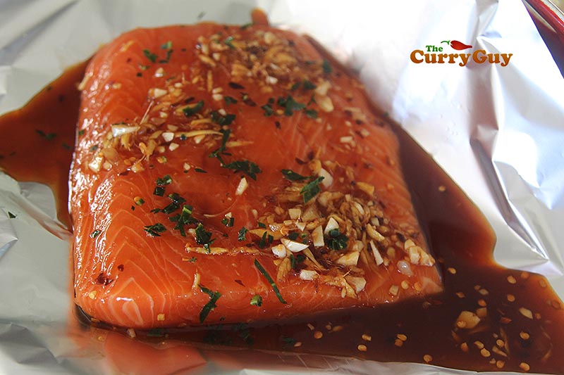 marinating salmon