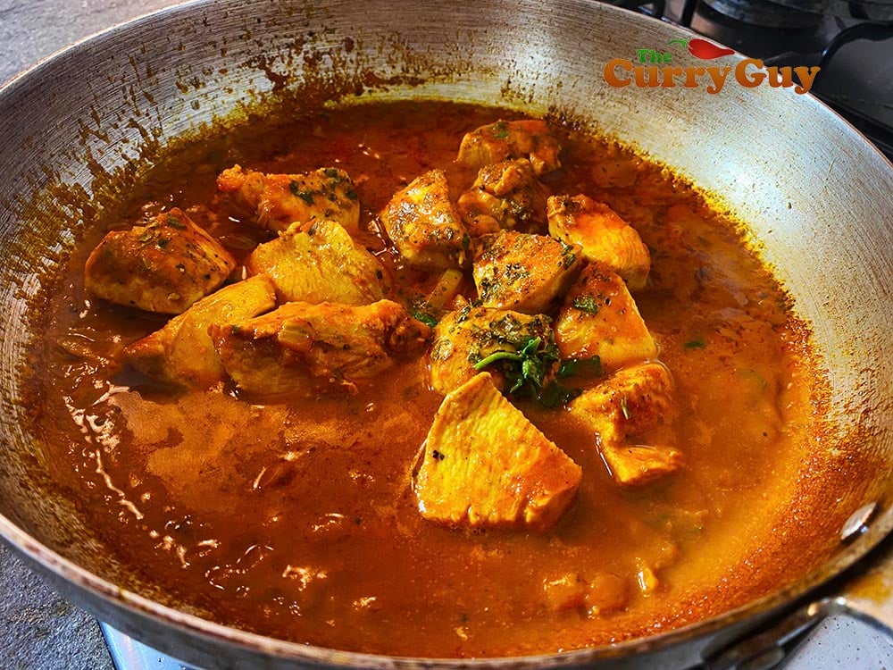 Pathia finished sauce