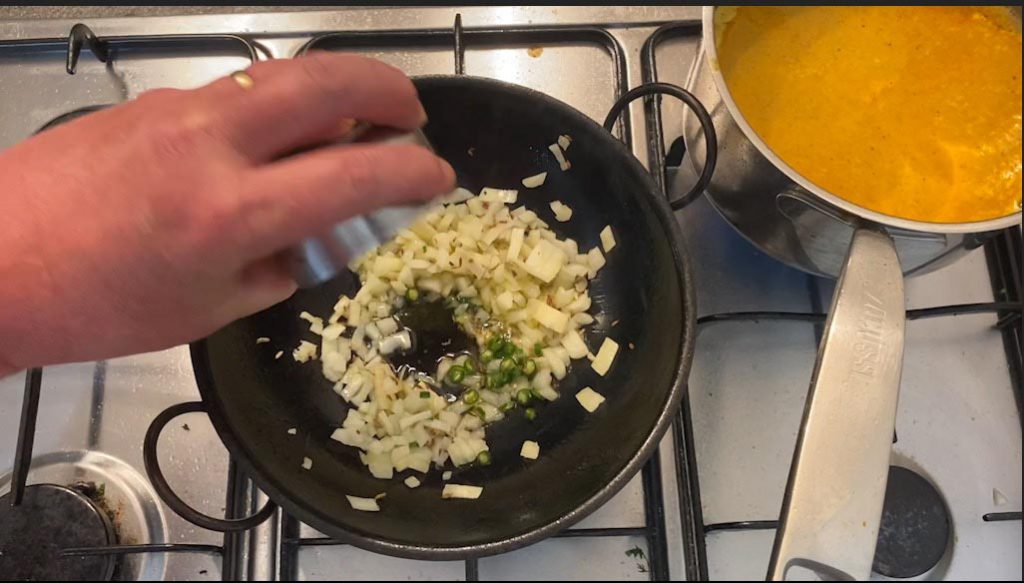 Frying onions