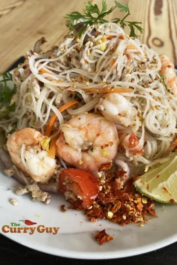 Thai rice noodle salad