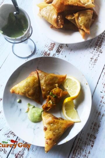 Vegetable samosas