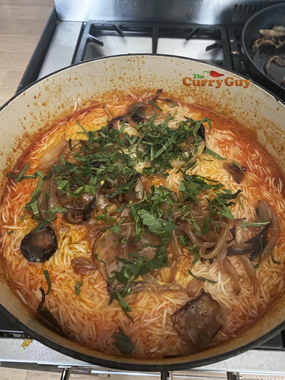 Making chicken biryani