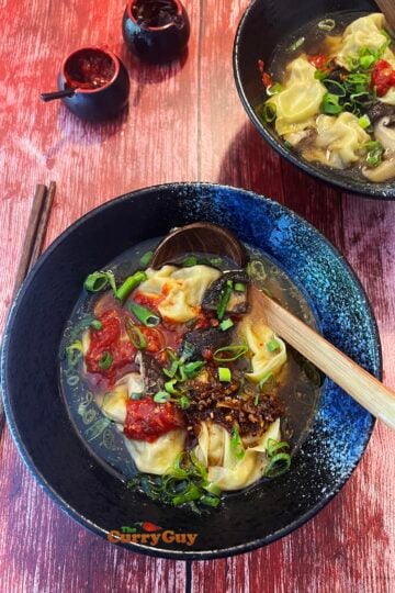 Spicy wonton soup
