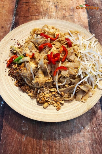 Pad Thai with peanut butter sauce