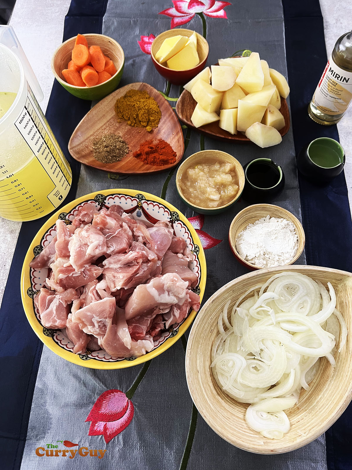 Ingredients for Japanese chicken curry