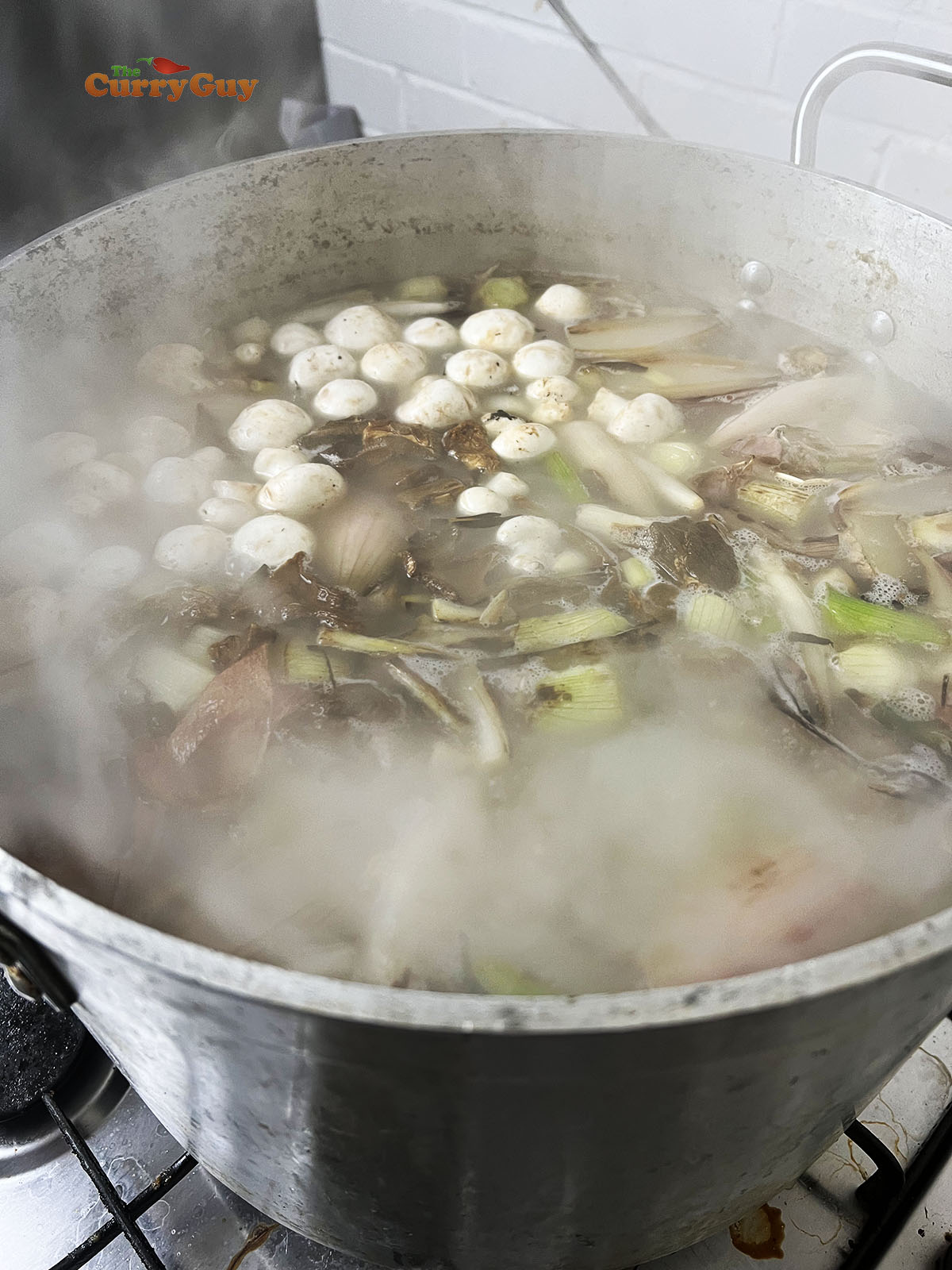 Adding aromatics to the stock
