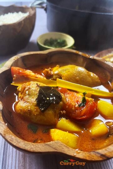 Kari ayam - Malaysian chicken curry