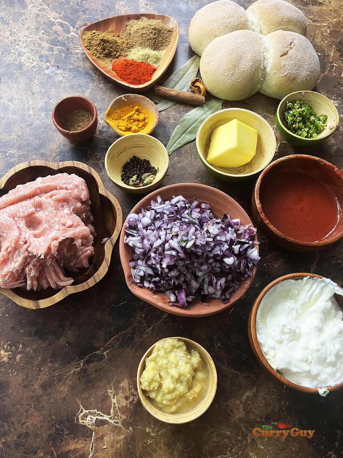 Ingredients for keema pav