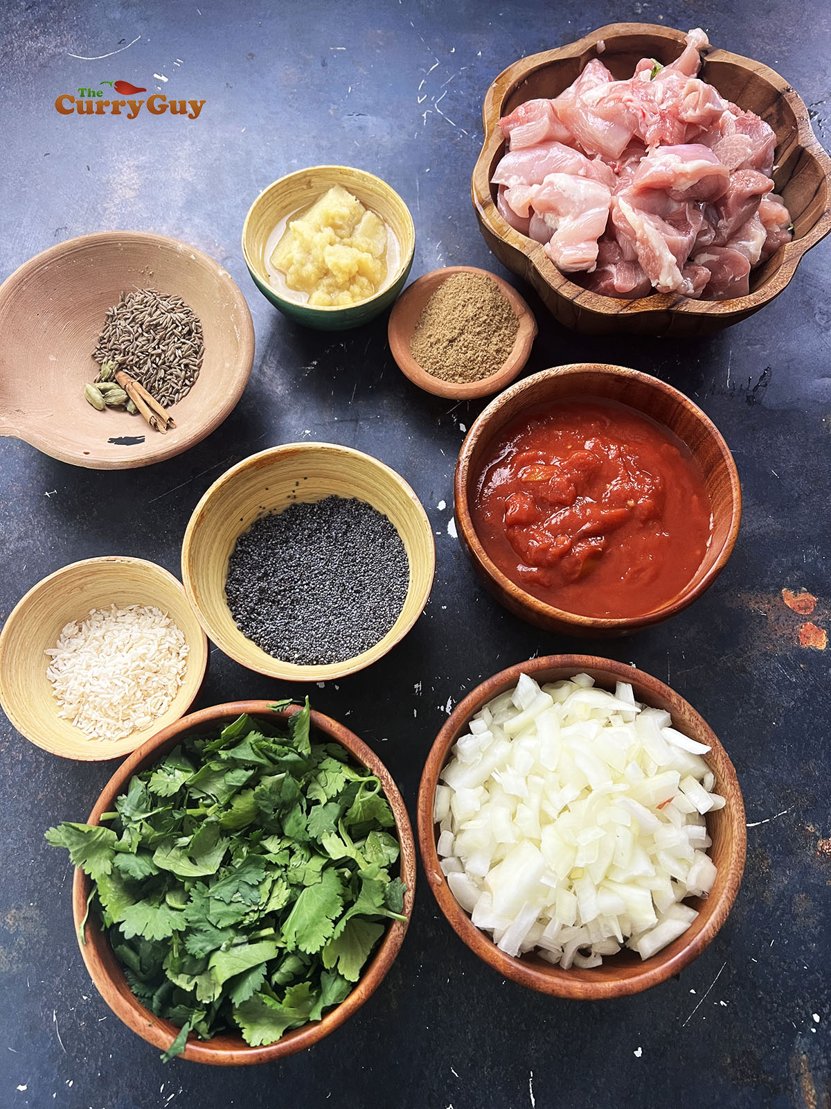 Ingredients for chicken curry with poppy seeds