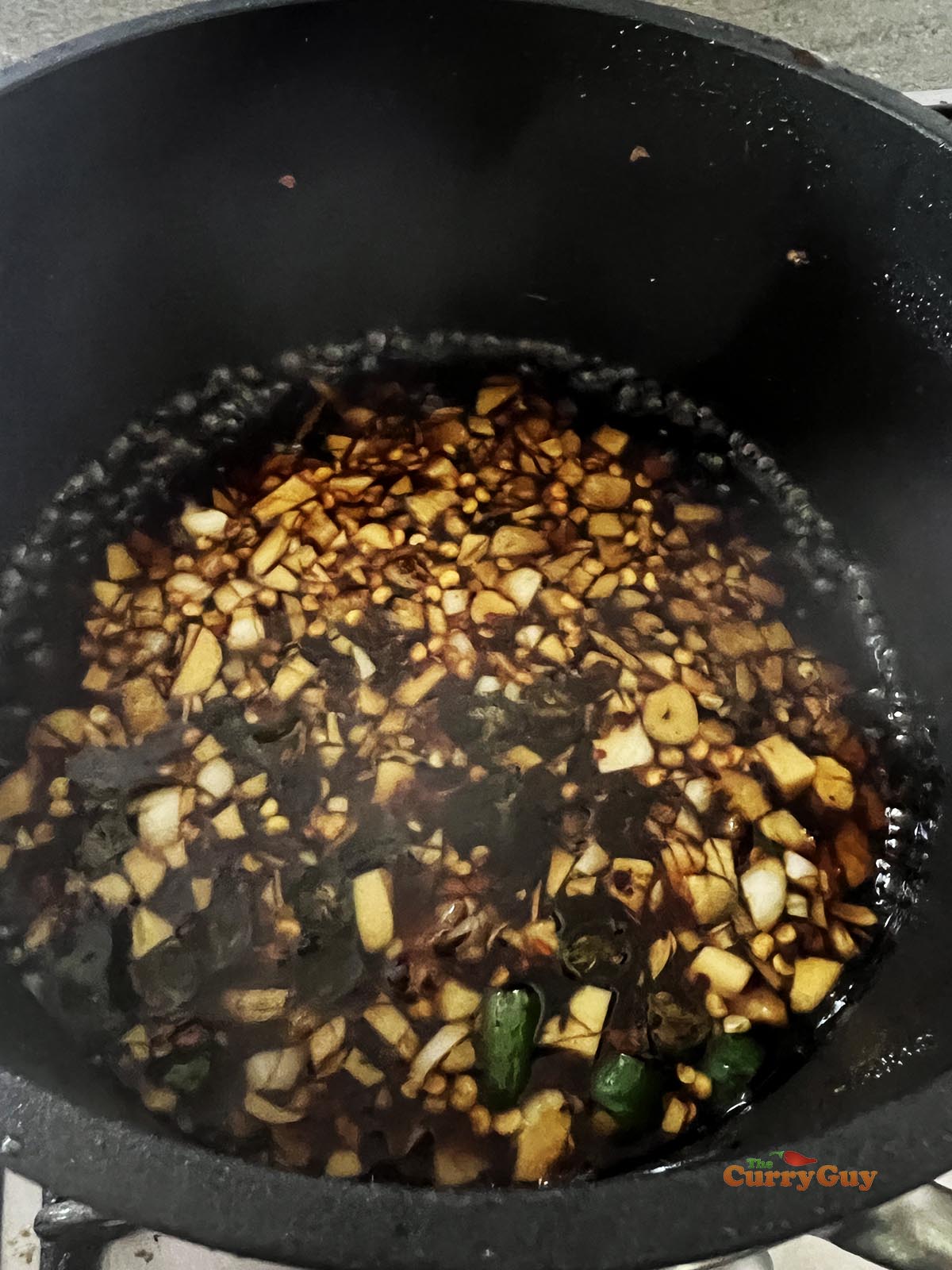 Simmering teriyaki sauce