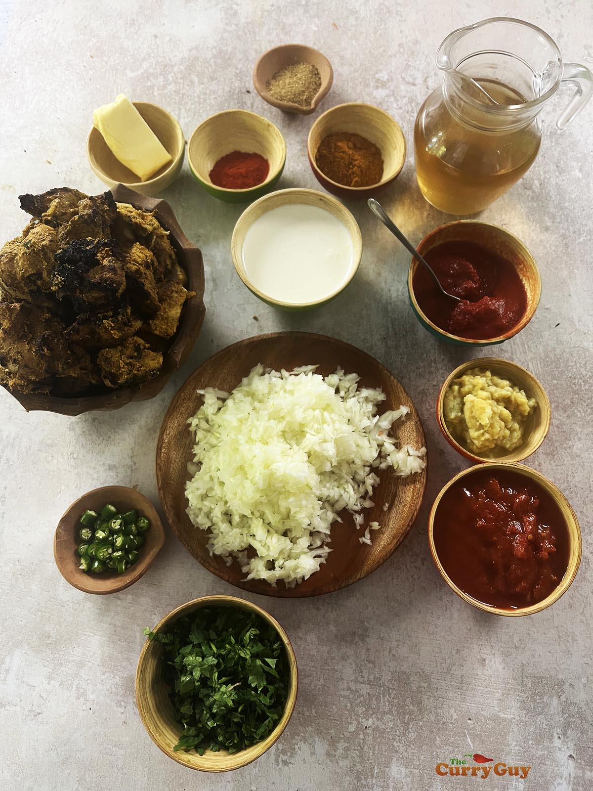 Ingredients for one pan chicken rezala.