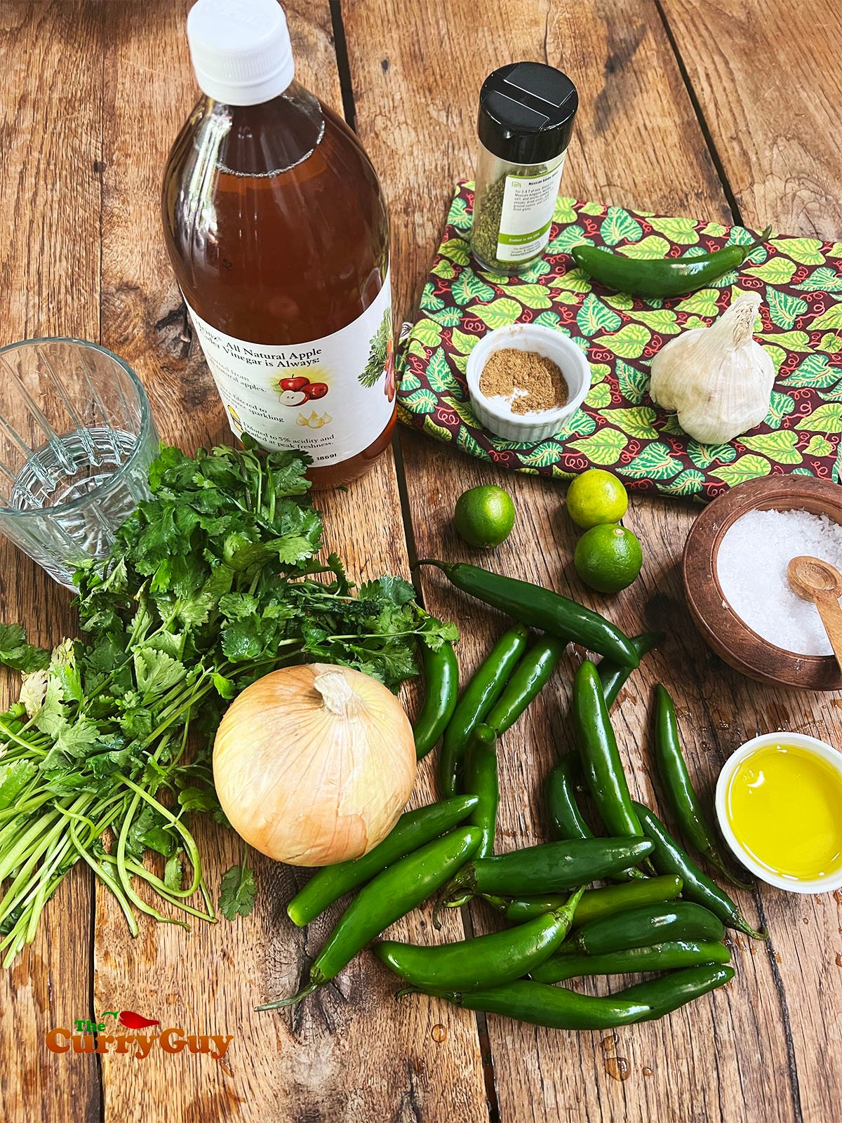 Ingredients for Serrano hot sauce.