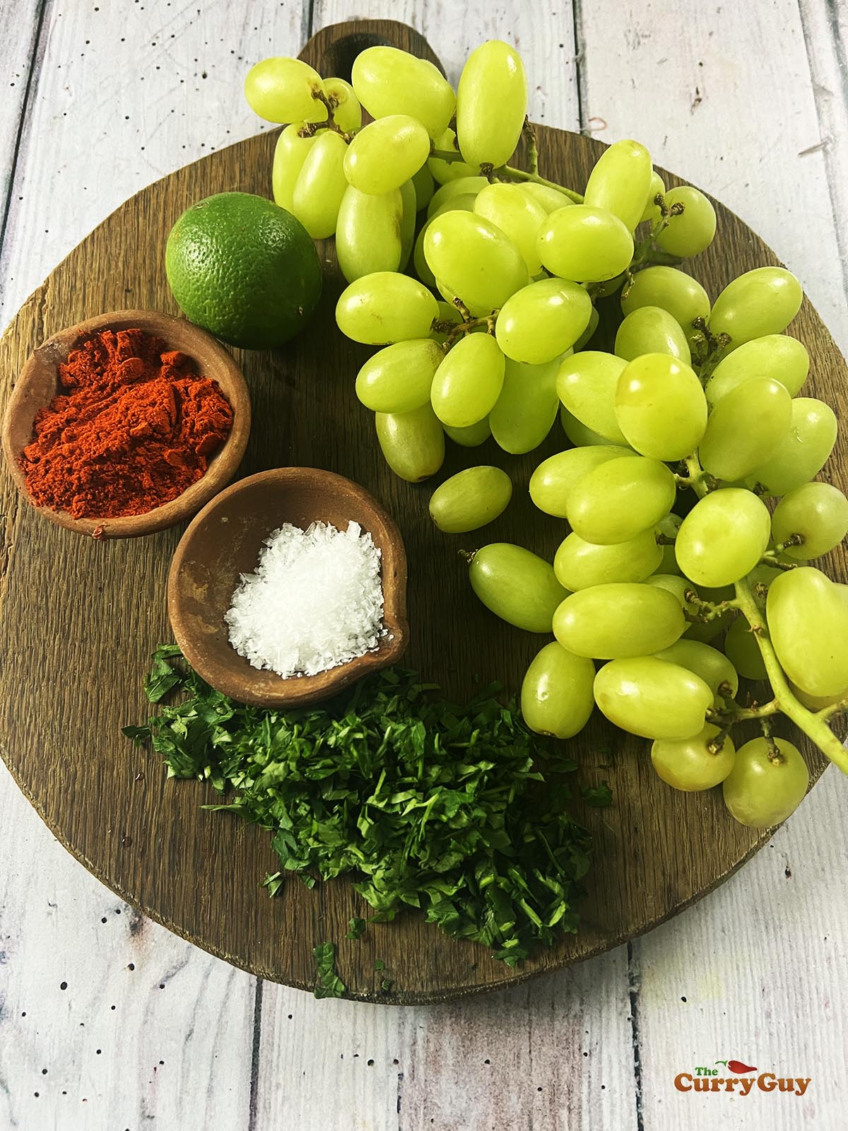 Ingredients for spicy grapes