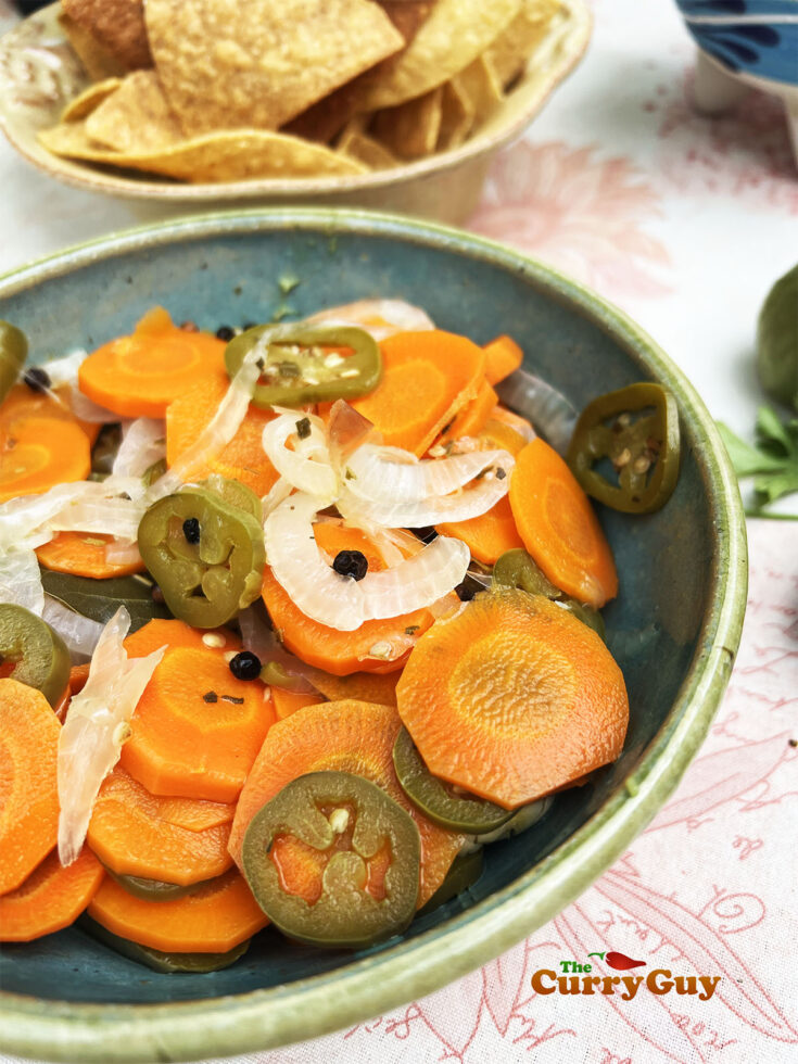 Mexican pickled carrots