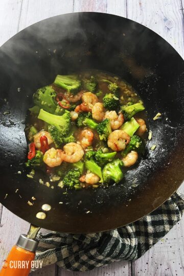 Shrimp and broccoli