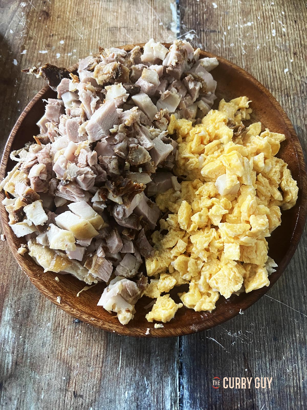 Diced scrambled eggs and pork chashu