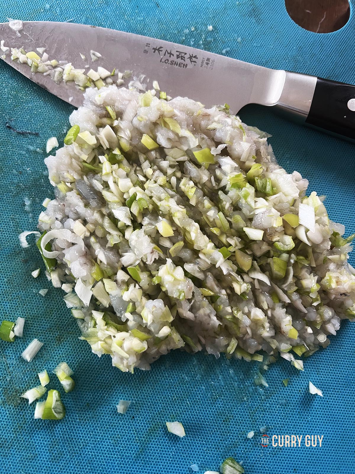 Minced shrimp with coriander and spring onions.